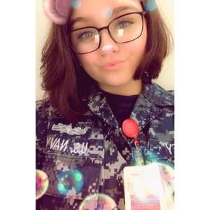 Meet your Posher, Destiny